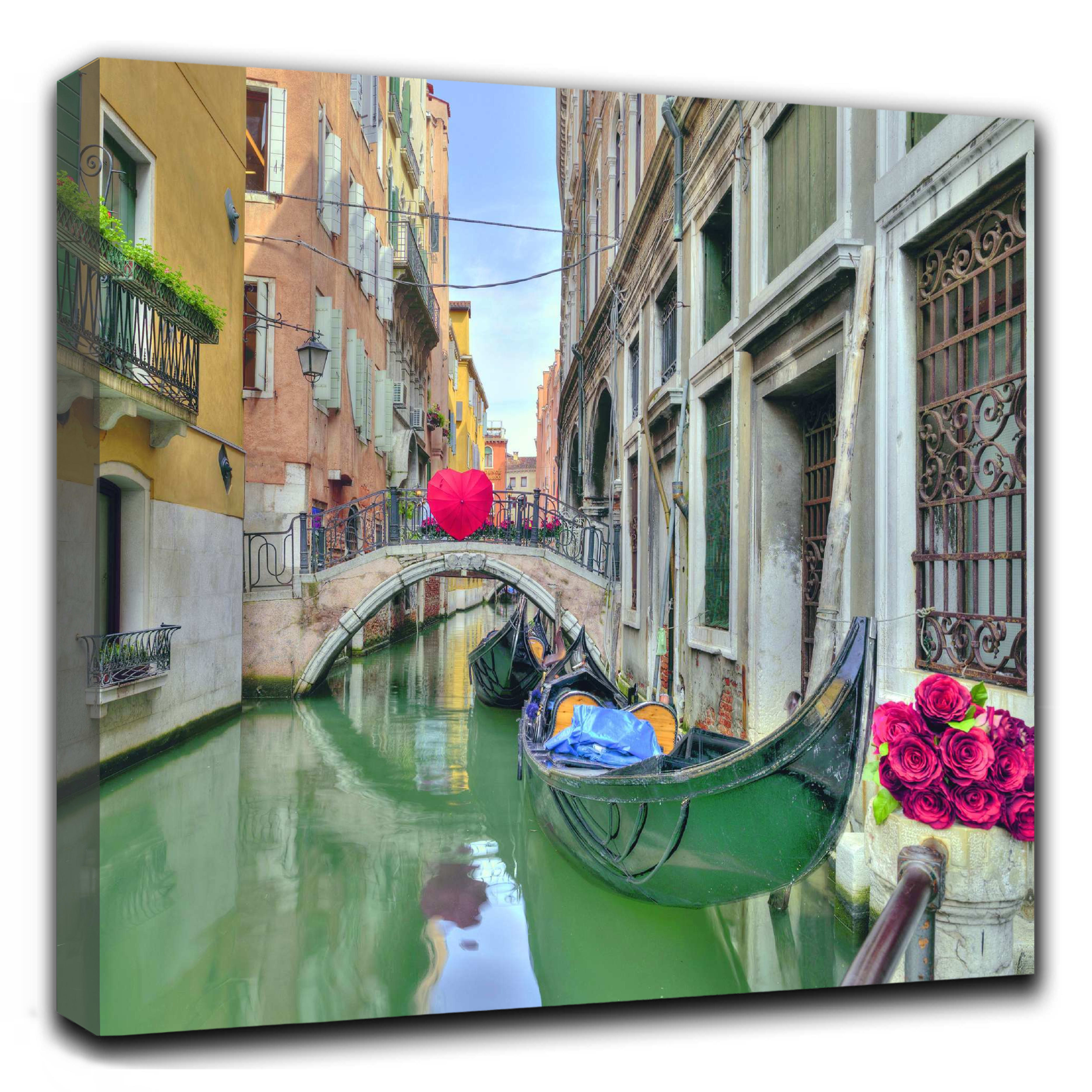 printjumper-wall-art-room-mock-up-large-couch.jpg